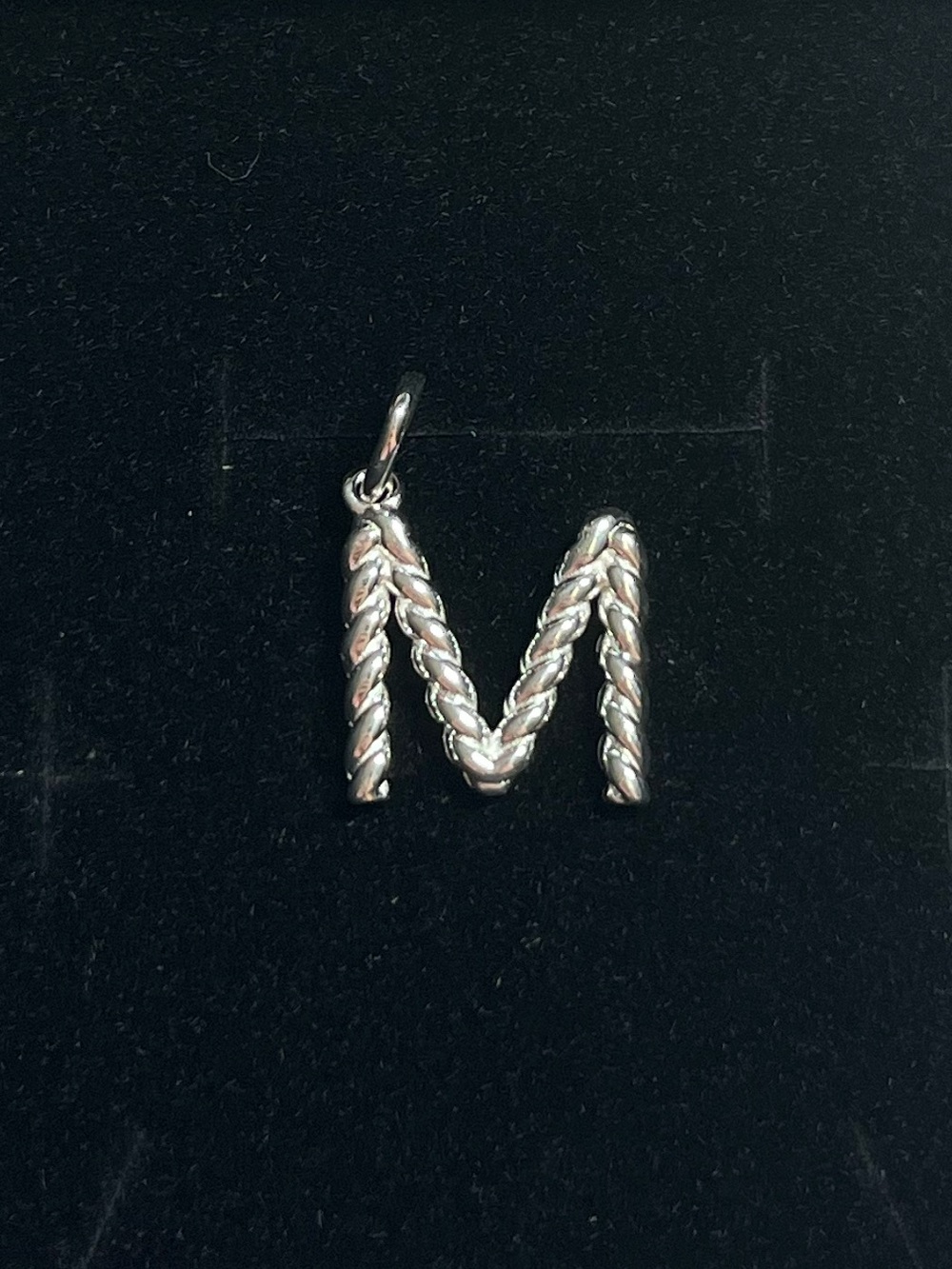 New Hillberg & Berk braided letter “M” pendant. 925 Sterling silver. Authentic